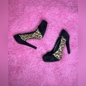 BCBG Paulas Leopard Print Suede Stilettos Leather Pump Platform Heels mob wife